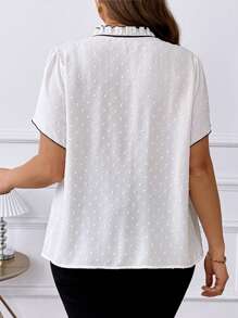 SHEIN Clasi Camiseta de manga corta con recortes calados y ribete de contraste, estilo minimalista para talla grande, moda de verano