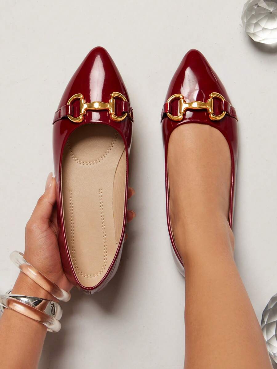 SHUZIA Zapato de tacón de punta fina con decoración dorada, de recubierto burdeos, de PU, con suela antideslizante y cómodo para usar todo el día, de fácil calzado para mujer