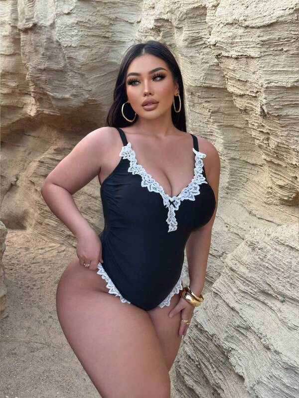 Swim SXY Plus Size Strap Contrast Trim Swimsuit Set, Suitable For Summer