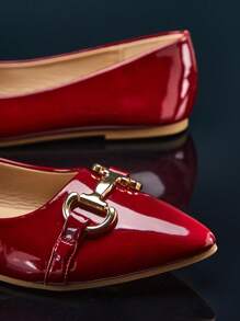 SHUZIA Zapato de tacón de punta fina con decoración dorada, de recubierto burdeos, de PU, con suela antideslizante y cómodo para usar todo el día, de fácil calzado para mujer