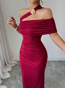 Rafferiza فستان مضغوط إحدى الكتف مزين بزهرة معدنية أنيقة مناسب للنساء للربيع والصيف - عنابي اللون - مشاهدة 6