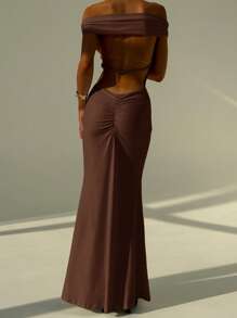 Aloruh White Off Shoulder Figure-Hugging Dress With Ruched Detail, Suitable For Wedding Season - Brown - View 3