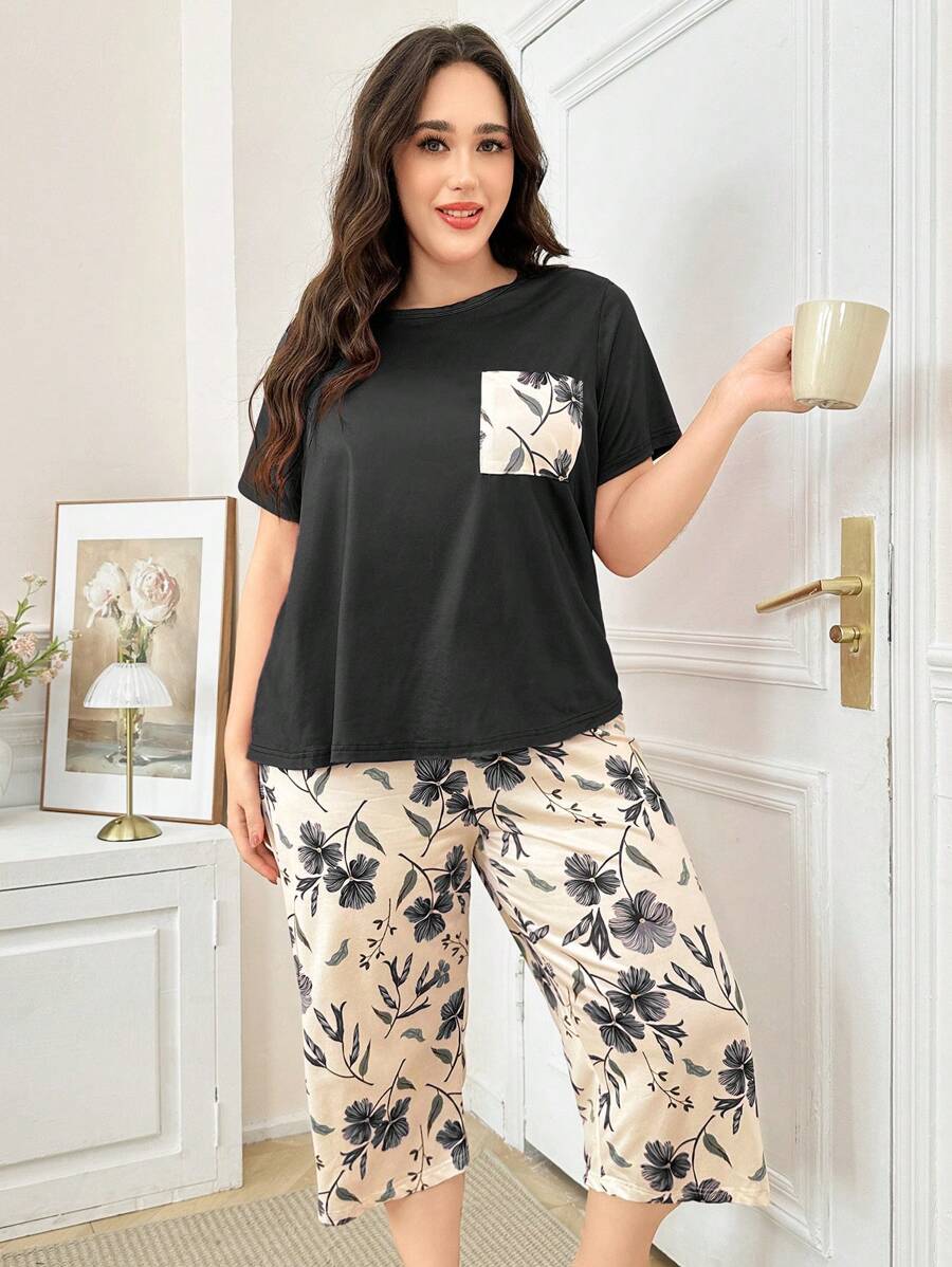 SHEIN 大码花卉印花短袖上衣和裤子睡衣套装 - 黑色 - 查看 1