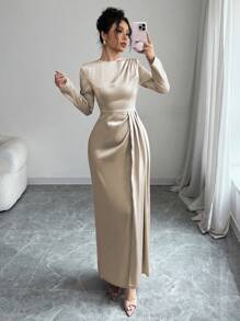 Elenzga Vestido largo con manga larga, escote en hombros fruncidos, corte de seda satinado con abertura lateral, elegante atuendo de mujer