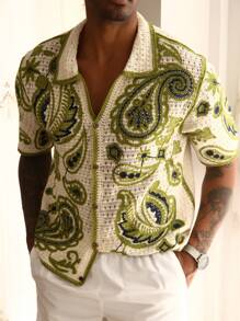 Manfinity CityGents Camisa de punto de manga corta con botones con estampado de paisley para las vacaciones de verano de hombres