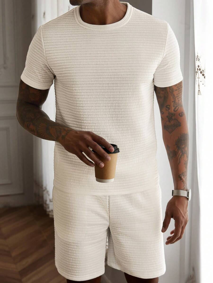 Manfinity Homme Herren 2er Set T-Shirt Manfinity Lässig Cool, Herren Jacquard Kleinkaros gepolsterter Textur Stoff Set, bequeme lässige Sommer Kurzsets für Herren Zweiteilige Outfits, Herren Zweiteiliges Sommer Lässig Set - Weiss - Übersicht 1
