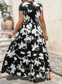 SHEIN Clasi Abito casual da donna estivo, con scollo a V, vita elastica, bicolore nero e bianco, che affina la silhouette e allunga le gambe, adatto per le vacanze