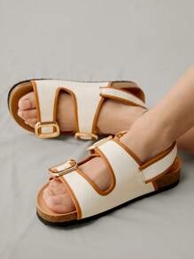 Solecia Sandalias planas casuales de mujer en beige