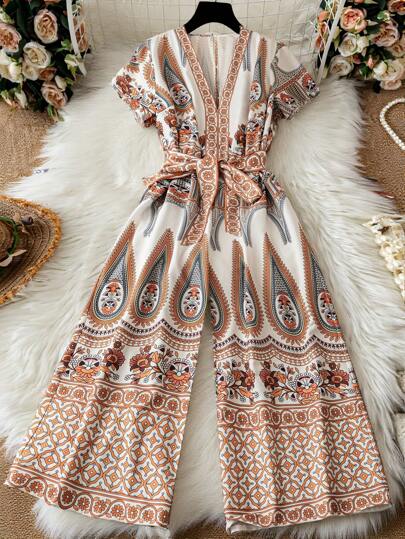 DreamSkyne Court Retro  Women's Plus Size Floral Print Short Sleeve Wide Leg Jumpsuit, Random Print