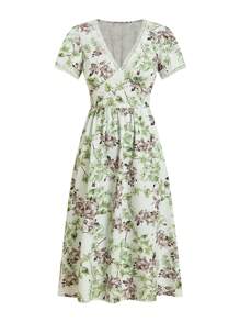 Ellevyn Ladies Elegant Ditsy Floral Lace Patchwork Summer Dress - Green - View 6