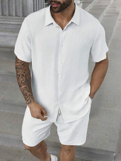 Manfinity Homme 2pcs/Set Plus Size Men Solid Color Short Sleeve Shirt And Pocket Shorts