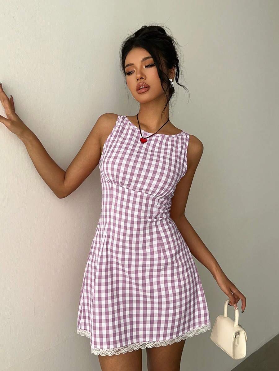 Aloruh 女式春夏格子印花圆领无袖撞色蕾丝修身迷你连衣裙 - 淡紫色 - 查看 1