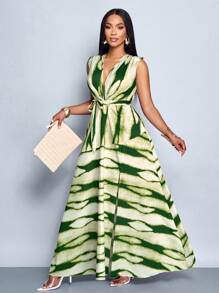 SOLERSUN Women Casual Holiday Deep V Neck Ruched Split Thigh Maxi Dress With Random Floral Print - Green - View 1