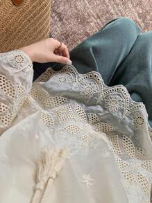 FRIFUL 女士刺绣衬衫，系带领口荷叶边设计，春夏长袖度假风女装 - 杏色 - 查看 6