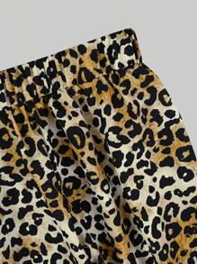 INAWLY Setelan 2 Potong Atasan Lengan Mengembang Motif Leopard dan Celana Pendek untuk Wanita, Busana Festival Musim Panas yang Modis - Chocolate Brown - View 7