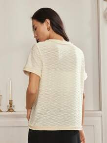 Dazy-Less Blusa da donna a maniche corte con collo rotondo, in chiffon con effetto testurizzato, decorata con fiori e frange, adatta all'estate e all'ufficio
