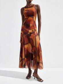 Maija 2025春夏扎染印花宽下摆牛仔连衣裙，圆领女长裙，适合生日派对和度假