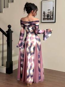 Modelyn Lång klänning med utsvängda ärmar och tie dye-mönster i koreansk stil, bara axlar och romantisk mesh - Multifärgad - Visa 2