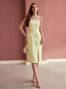 MOTF PREMIUM FLORAL PATCHED SPLIT TUBE DRESS