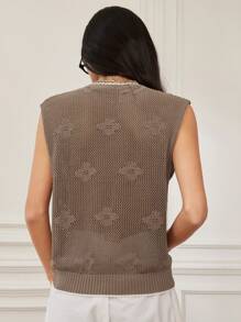 Dazy-Less Top en tricot style décontracté pour vacances, avec design crochet découpé et nœud, manches courtes et effet ajouré. Idéal pour l'été, décontracté mais chic pour une tenue casual d'affaires pour femmes.