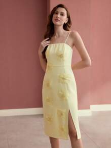 MOTF PREMIUM FLORAL PATCHED SPLIT TUBE DRESS