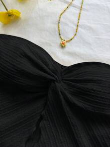 SHEIN Teen Girls Valentine's Resort Style Mustard Black Textured Tube Top With Front Twist, Frill Trim Fitted Blouse. Suitable For Afternoon Tea, Streetwear, Vacation, Layering Or Party Wear, Autumn/Winter/Cute/Vacation
