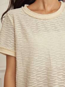 Dazy-Less Blusa da donna a maniche corte con collo rotondo, in chiffon con effetto testurizzato, decorata con fiori e frange, adatta all'estate e all'ufficio