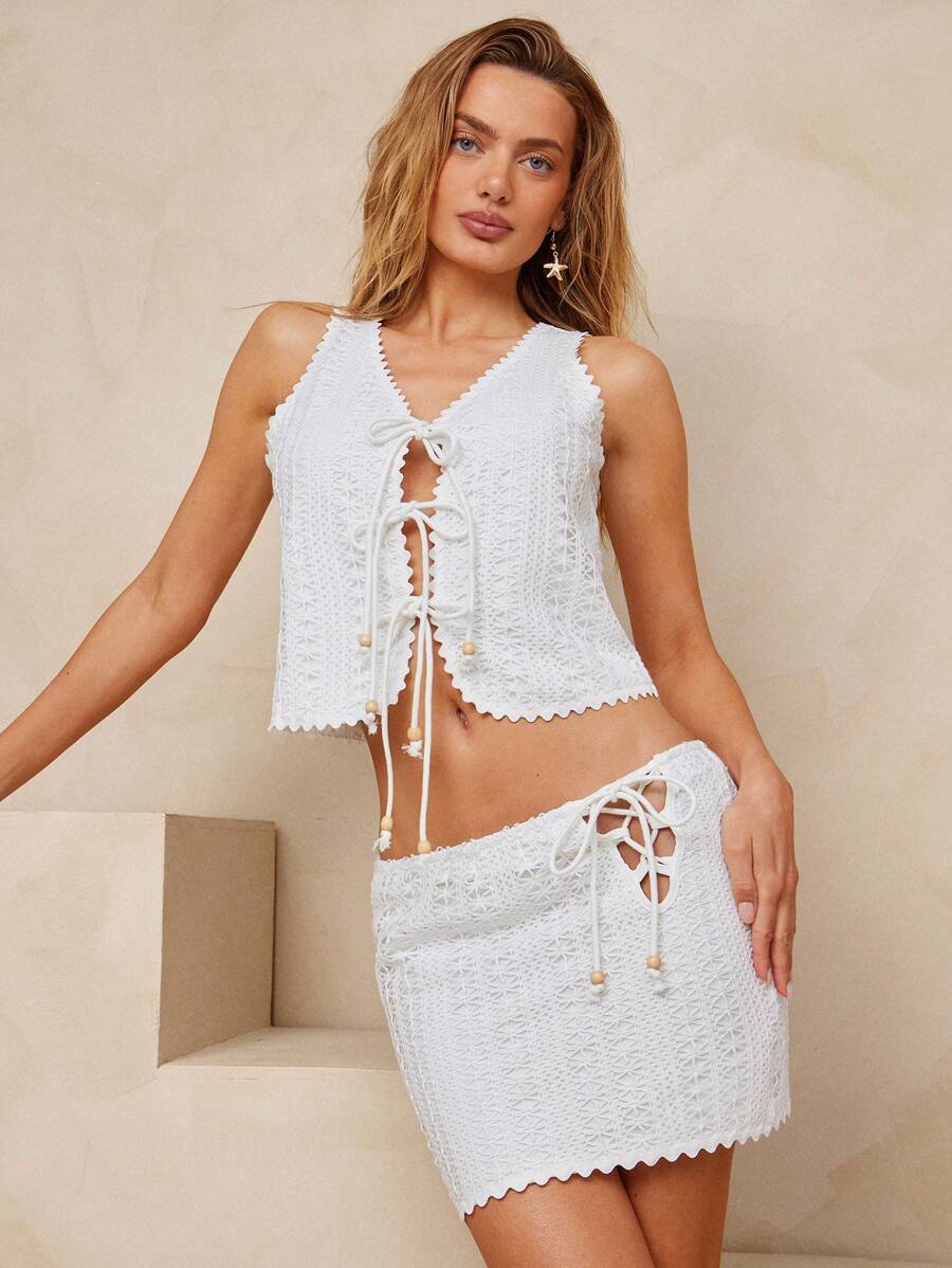 L'Amorae Women's Elegant Summer Vacay Crochet Knit With Wavy Trim Mini Skirt