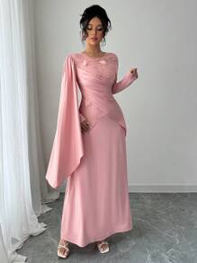Modelyn Abito lungo con maniche lunghe, vita asimmetrica, frange e toppe in rete ricamata per le donne
