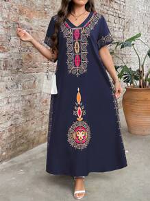 SHEIN Clasi Plus Size Women Floral Print Round Neck Short Sleeve Dress, Elegant And Suitable For Daily Life - Navy Blue - View 3