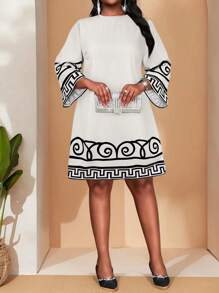 SHEIN Lady Plus Size Black Print Summer Holiday Dress For Women Women's Plus Size Casual Simple Dress, Suitable For Summer - White - View 3