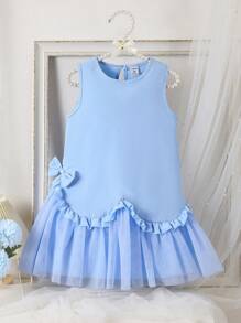 SHEIN Elladie kids Vestido de verano sin mangas con parte superior de tank azul y empalme de malla para niñas jóvenes, vestidos de niña de estilo princesa elegante para playa/resort de moda - Azul - Ver 5