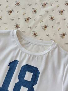 SHEIN Teen Girl White Solid Color Knitted Basic Casual Digital Print Round Neck Short Sleeve Fitted T-Shirt And Blue And White Striped Woven Waistband Woven Label Shorts Set Of Two, Suitable For Spring And Summer, Basic Style, Daily Style, Home Style, Versatile Style, Back To School Season Style, Pure Cotton, Details Elastic Waist Shorts, Home Leisure, Spring And Summer Style, Travel Style, Personalized Versatile, Clean Girl - Blue and White - View 3