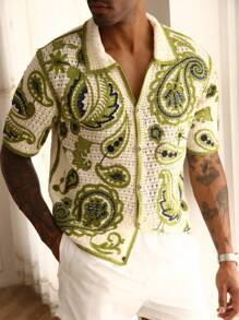 Manfinity CityGents Camisa de punto de manga corta con botones con estampado de paisley para las vacaciones de verano de hombres