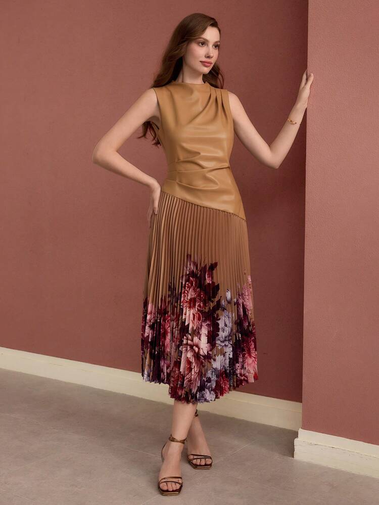 CONTRAST PLEATED HEM TUBE DRESS