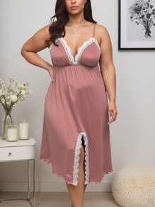 SHEIN Nuisette sexy avec décolleté en V profond, fentes et patchwork en dentelle colorée