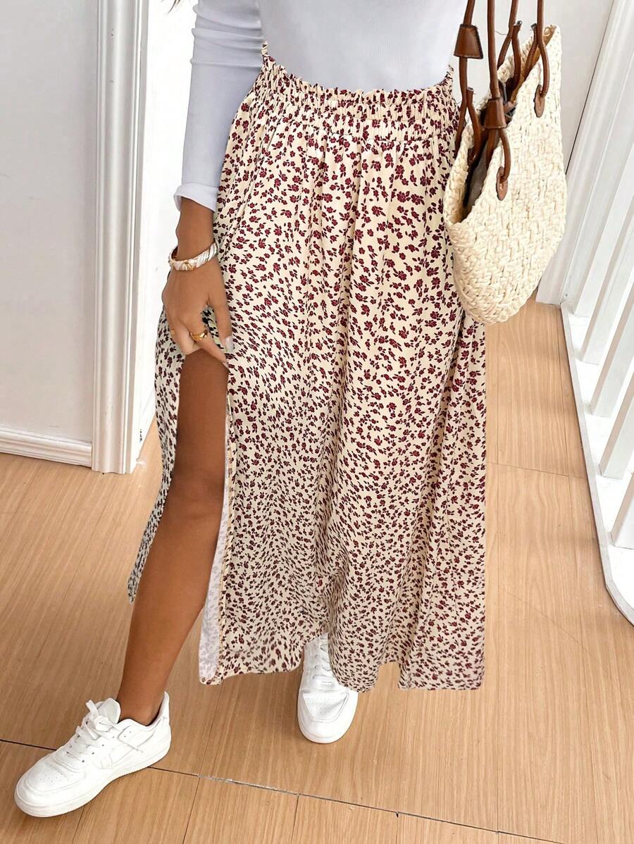 SHEIN Frenchy 女士碎花开衩荷叶边半身裙 - 杏色 - 查看 1