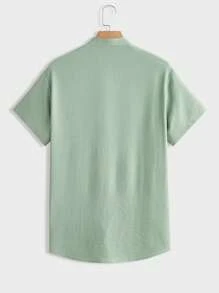 Manfinity RelaxMax Camisa casual de verano de manga corta con botones delanteros lisos para hombres