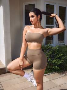 SHEIN Sports مجموعة 2 قطعة حمالة صدر بيج + سروال يوغا / لياقة بدنية ملابس مفعلة