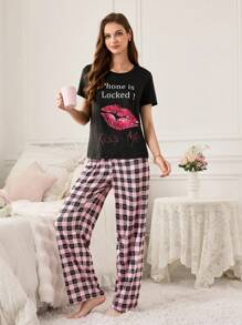 SHEIN Parte superior de pijama de mangas cortas para mujer, cómoda, con estampado de labios y letras, para verano