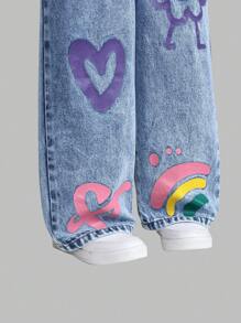SHEIN Mono de mezclilla suave con estampado de flores, corazones y arco iris para niña joven