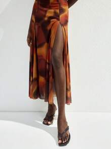 Maija 2025春夏扎染印花宽下摆牛仔连衣裙，圆领女长裙，适合生日派对和度假