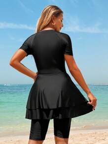 Swim Mulvari 2 pièces Jupe noire en tissu à double couche avec short et Top à manches courtes, design à fermeture éclair avant, inspiré du Moyen-Orient, ensemble 2 pièces Burkini