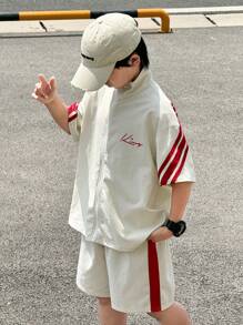 SHEIN 2pcs Kids Tween Boys Casual Versatile Comfortable Letter Print Contrast Color Block Stand Collar Open Front Loose Short Sleeve Top And Solid Color Woven Shorts 2-Piece Set, Suitable For School, Garden, Beach, Birthday, Spring, Summer, Fall, Winter - White - View 2