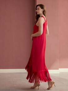 MOTF PREMIUM 挂脖流苏下摆连衣裙 - 紅色 - 查看 3