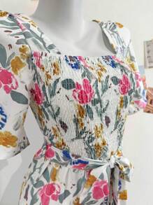 SHEIN Clasi 女式优雅扎染花卉印花泡泡袖短款摆裙，春夏 - 彩色 - 查看 6