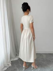 SHEIN PETITE Váy đi làm thanh lịch xuân/hè dành cho nữ Petite, cổ loe, cài nút, eo bó, tay ngắn, dài - Màu be - Xem 2