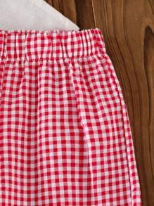 SHEIN Set de 2 piezas de parte superior con tirantes de moño a cuadros y pantalones para niña bebé, conjunto de ropa de verano en estilo vintage lindo - Rojo - Ver 3