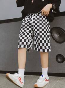 2pcs Boys Fashionable, Versatile Black & White Plaid Knee-Length Shorts, Summer