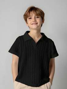 SHEIN 1 peça Camisa polo casual estilo universitário para meninos, macia e confortável, minimalista, prática e versátil, de manga curta, adequada para primavera/verão, volta às aulas, aniversário